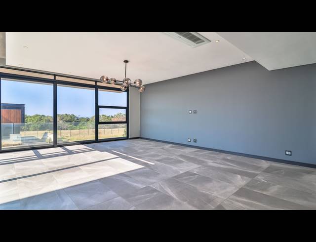 5 BEDROOM FREESTANDING FOR SALE IN UMHLANGA RIDGE